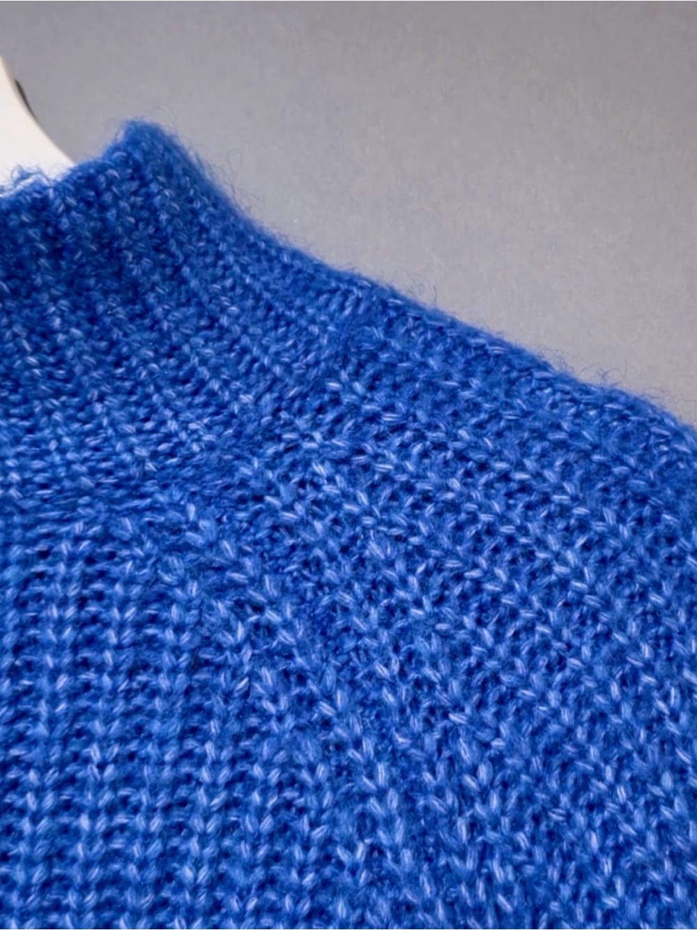 Anthropologie PIECES Electric Blue Chunky Knit Mock Neck Sweater Size M - Picture 4 of 10